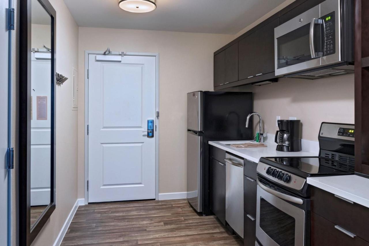 Towneplace Suites By Marriott Tacoma Lakewood Esterno foto