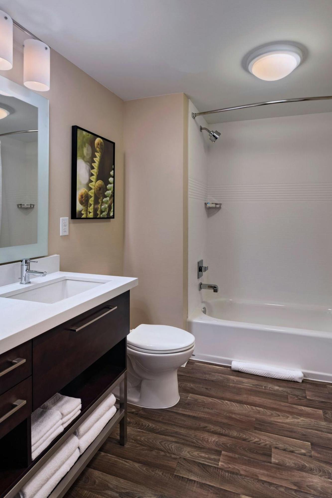Towneplace Suites By Marriott Tacoma Lakewood Esterno foto