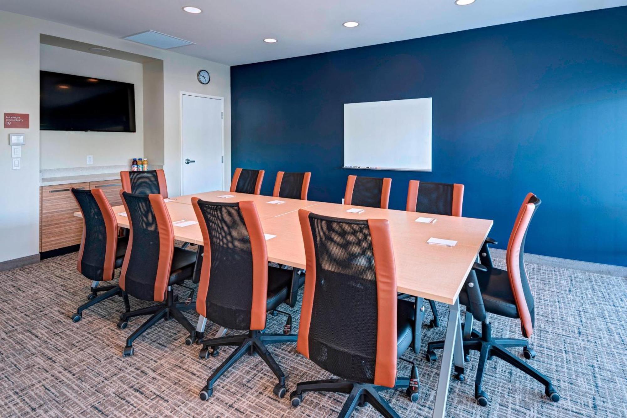 Towneplace Suites By Marriott Tacoma Lakewood Esterno foto